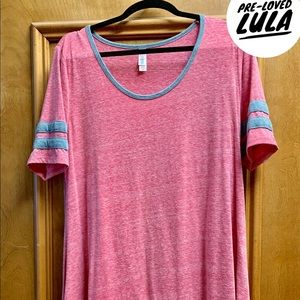 LuLaRoe Perfect T, size medium, EUC